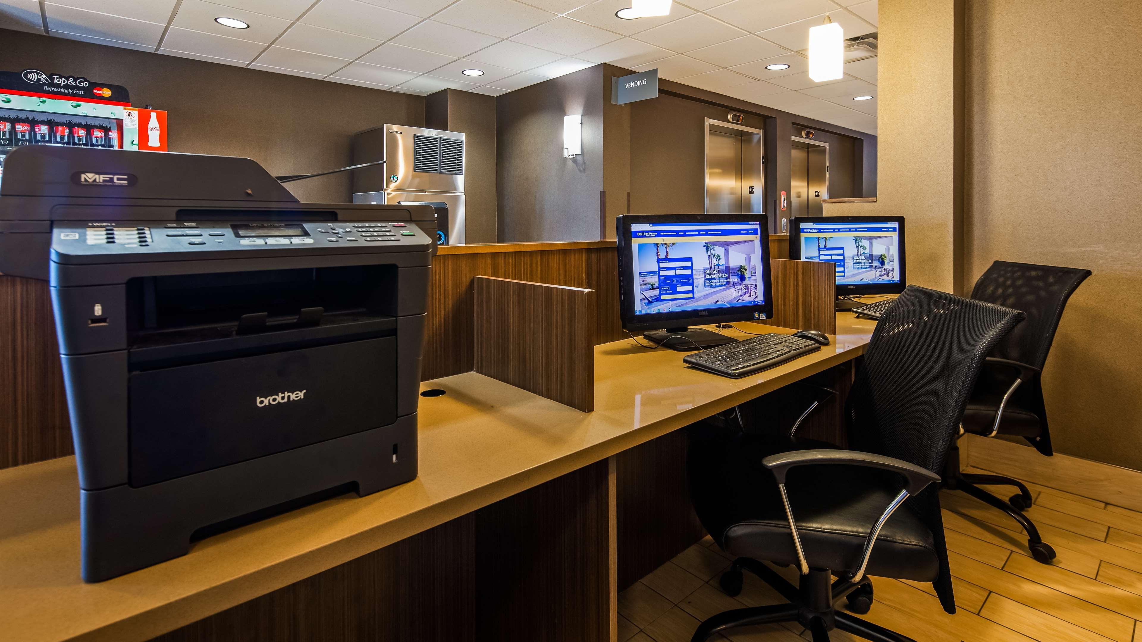 Best Western Plus Winnipeg West Headingley Exteriér fotografie